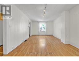 12 JAMES STREET - 6