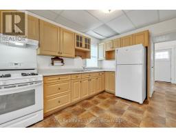 12 JAMES STREET - 9
