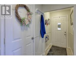 9 EDMUNDS CRESCENT - 5