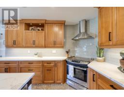 89 WALKER ROAD - 16