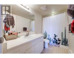611 - 1510 RICHMOND STREET - 25