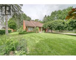 45 PONDVIEW COURT - 1