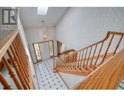 45 PONDVIEW COURT - 28