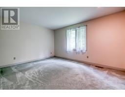 45 PONDVIEW COURT - 30