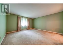 45 PONDVIEW COURT - 35