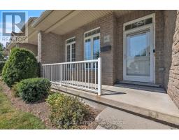 3 - 665 SOUTHWOOD WAY - 2