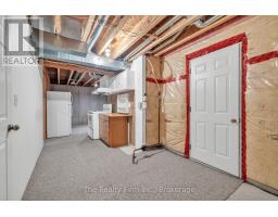 3 - 665 SOUTHWOOD WAY - 23