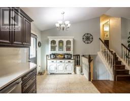 305 HUNGERFORD STREET - 11