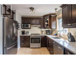 305 HUNGERFORD STREET - 14