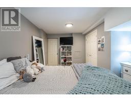 305 HUNGERFORD STREET - 34