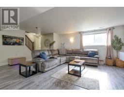 595480 59 HIGHWAY - 26