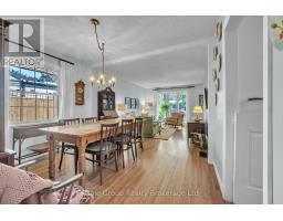 997 VANIER AVENUE - 16