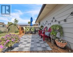 997 VANIER AVENUE - 27