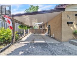 997 VANIER AVENUE - 3