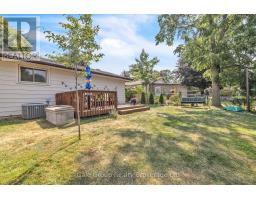 997 VANIER AVENUE - 31