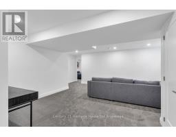 101 GRAYDON DRIVE - 19