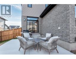 101 GRAYDON DRIVE - 35