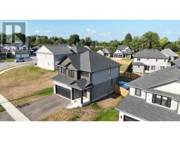 101 GRAYDON DRIVE - 37