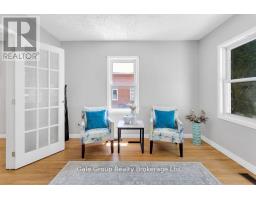 253 JOHN STREET N - 7