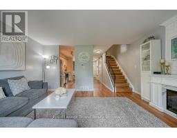 14 - 10 DUFFERIN STREET - 18