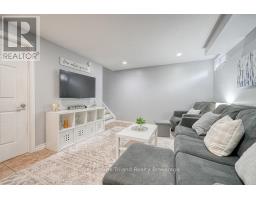 14 - 10 DUFFERIN STREET - 32