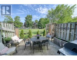 14 - 10 DUFFERIN STREET - 36