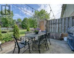 14 - 10 DUFFERIN STREET - 37
