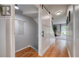 14 - 10 DUFFERIN STREET - 8