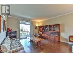 38 - 540 SPITFIRE STREET - 16