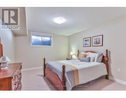 38 - 540 SPITFIRE STREET - 31