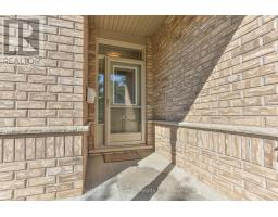 38 - 540 SPITFIRE STREET - 4