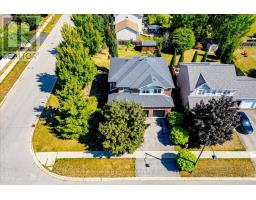 6 OWEN STREET - 1