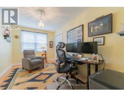53 HAWKINS CRESCENT - 20