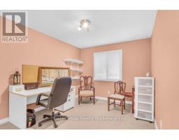 37 CROW CRESCENT - 10