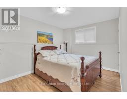 37 CROW CRESCENT - 14