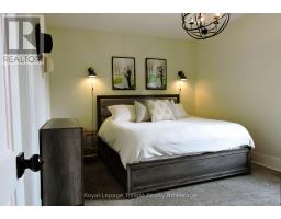641 MAIN STREET N - 13