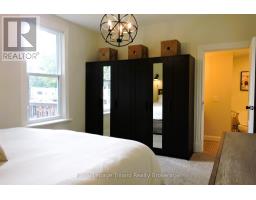641 MAIN STREET N - 14
