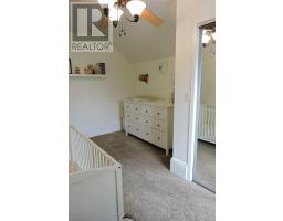 641 MAIN STREET N - 19