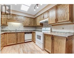 62 EDWIN CRESCENT - 11