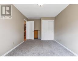 62 EDWIN CRESCENT - 15