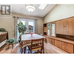 62 EDWIN CRESCENT - 8
