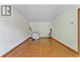 468 MANITOBA ROAD - 13