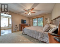 5 WHISPERING PINE LANE - 19