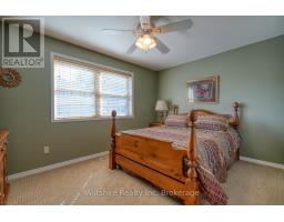 5 WHISPERING PINE LANE - 27