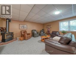 5 WHISPERING PINE LANE - 30