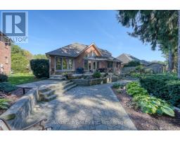 5 WHISPERING PINE LANE - 33