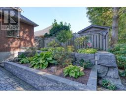 5 WHISPERING PINE LANE - 41