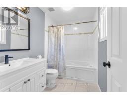 209 NORTH STREET E - 11