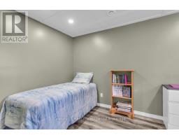 209 NORTH STREET E - 19