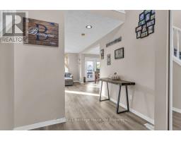 209 NORTH STREET E - 3